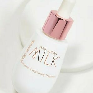 Josie Maran Argan Oil milk